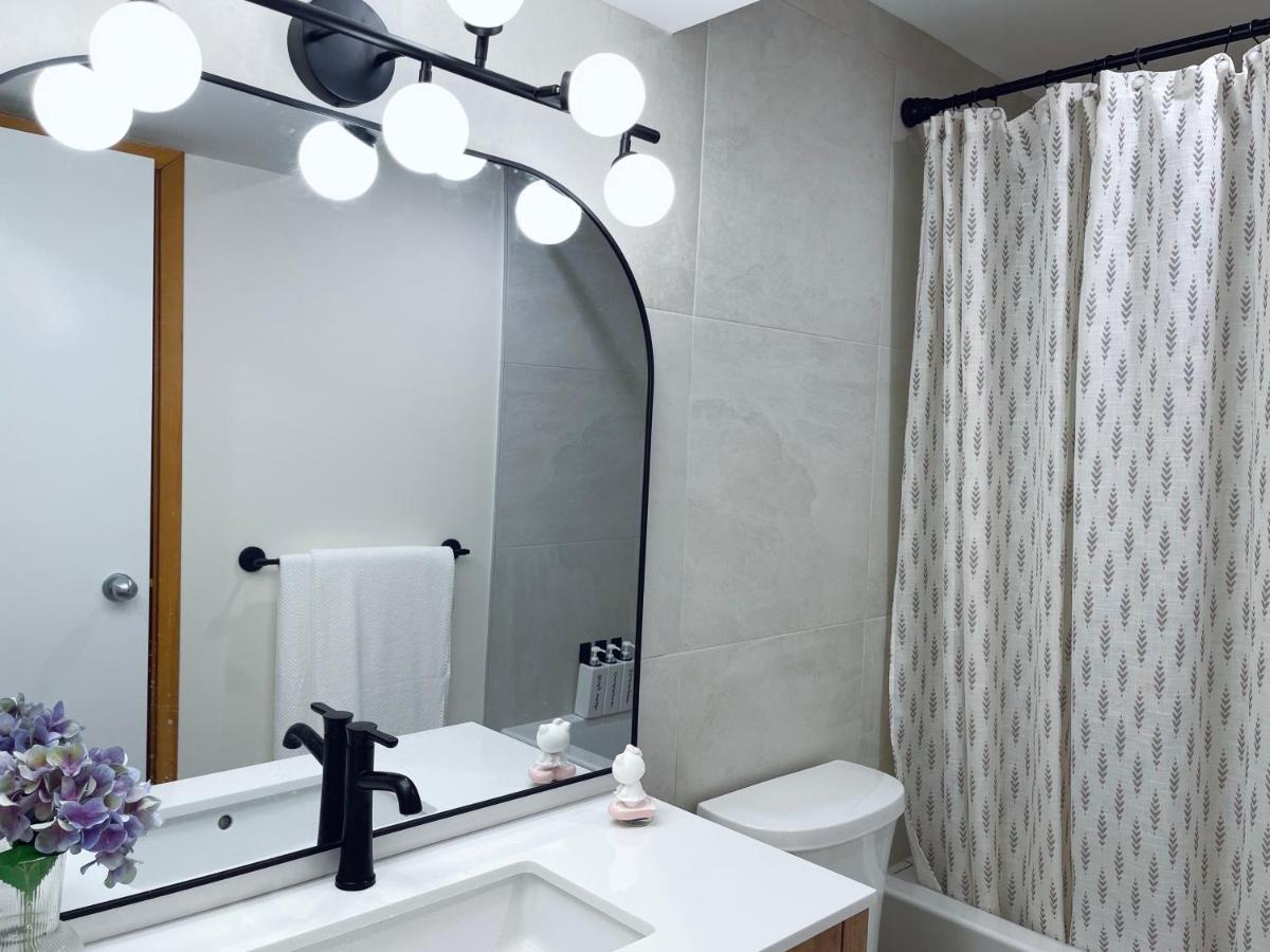 66 Creek Garden House Βίλα West Vancouver Εξωτερικό φωτογραφία